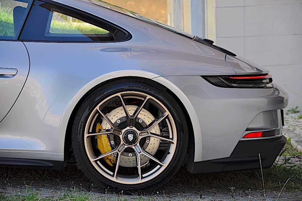 porsche-911-2023-gasolina-3996cc