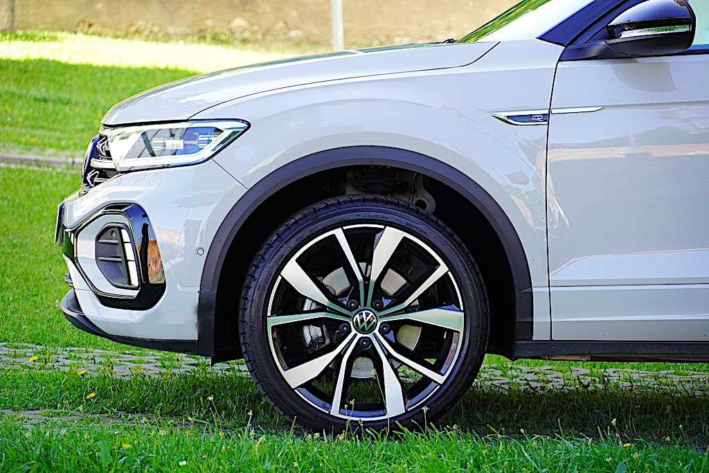 volkswagen-t-roc-2-0-tdi-2024-diesel-1968cc