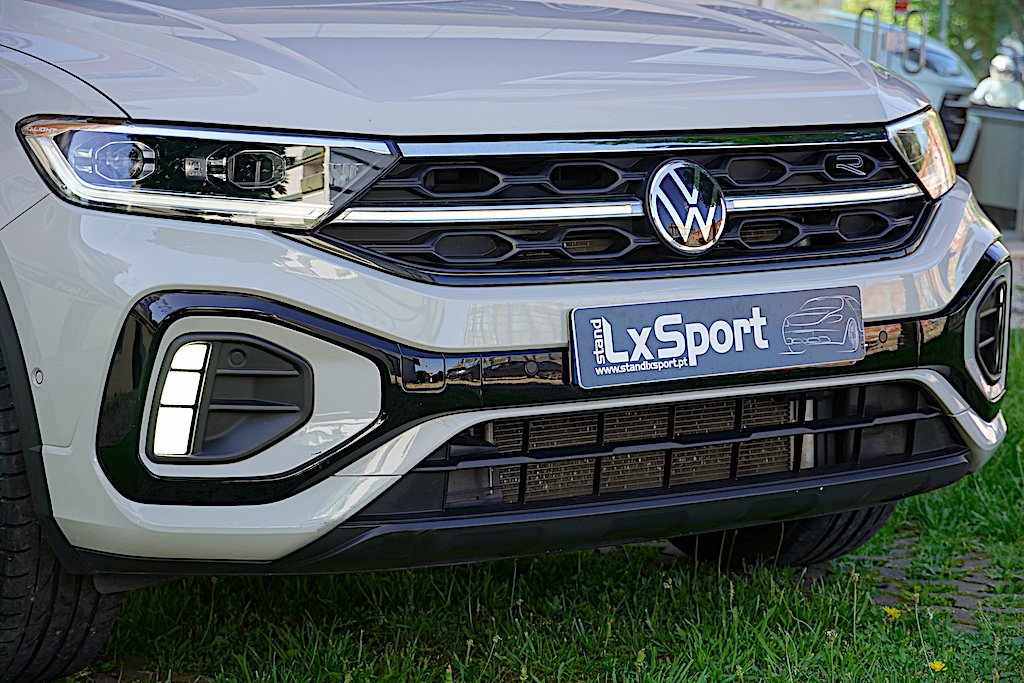 volkswagen-t-roc-2-0-tdi-2024-diesel-1968cc