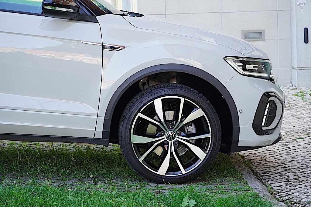 volkswagen-t-roc-2-0-tdi-2024-diesel-1968cc