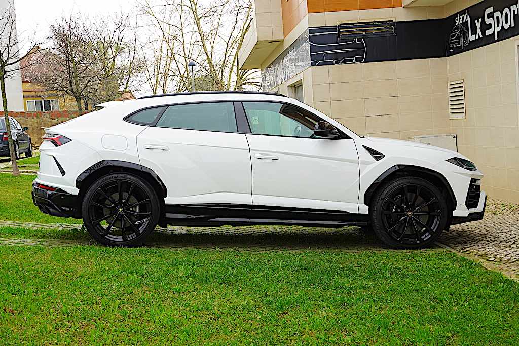 lamborghini-urus-performante-2023-gasolina-3996cc