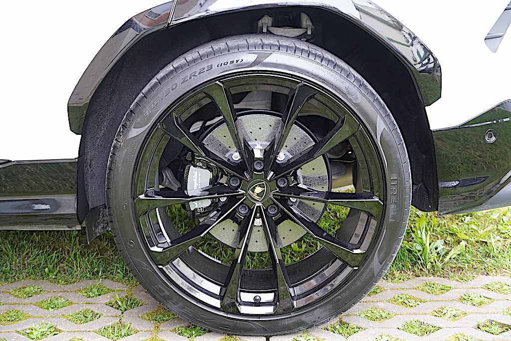 lamborghini-urus-performante-2023-gasolina-3996cc