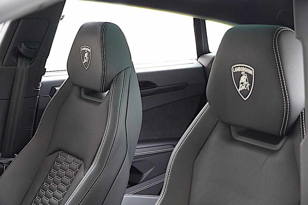 lamborghini-urus-performante-2023-gasolina-3996cc