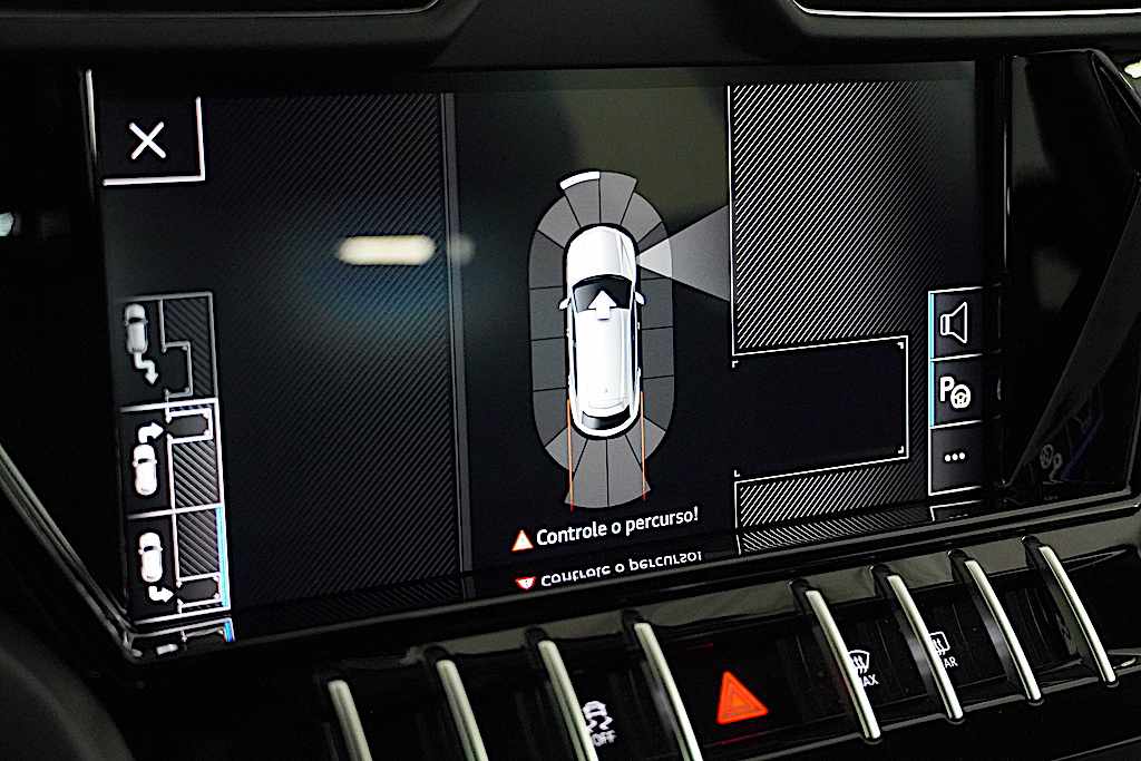 lamborghini-urus-performante-2023-gasolina-3996cc