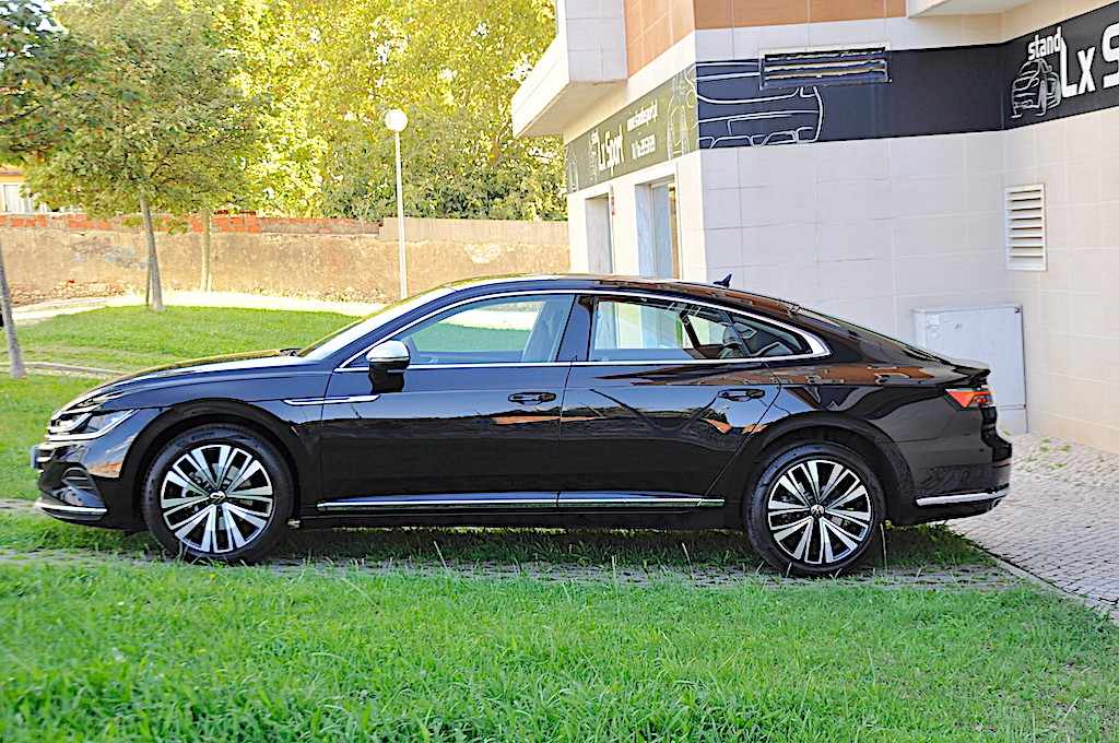 volkswagen-arteon-2022-hibrido-a-gasolina-1395cc
