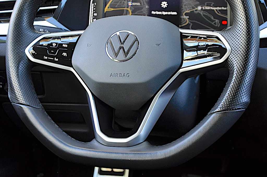 volkswagen-arteon-2022-hibrido-a-gasolina-1395cc