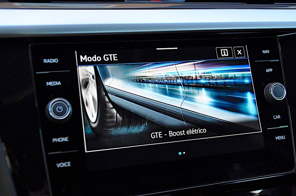 volkswagen-arteon-2022-hibrido-a-gasolina-1395cc