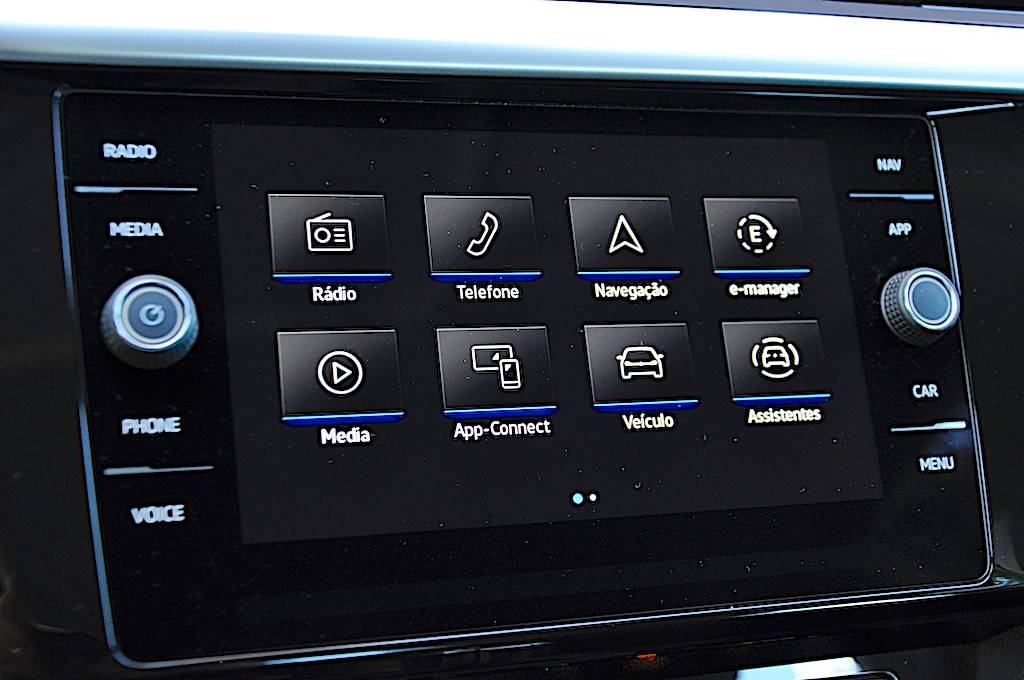 volkswagen-arteon-2022-hibrido-a-gasolina-1395cc