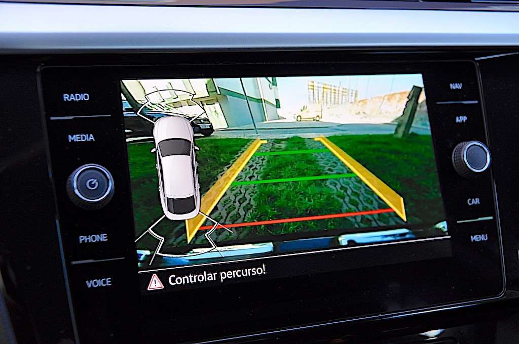 volkswagen-arteon-2022-hibrido-a-gasolina-1395cc