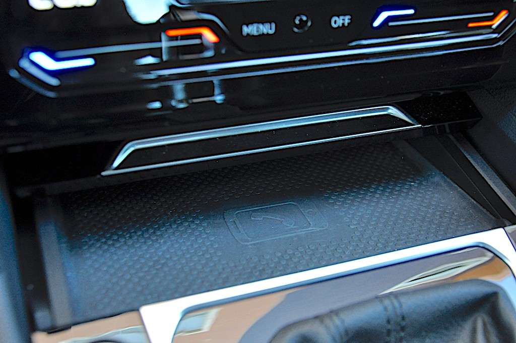 volkswagen-arteon-2022-hibrido-a-gasolina-1395cc