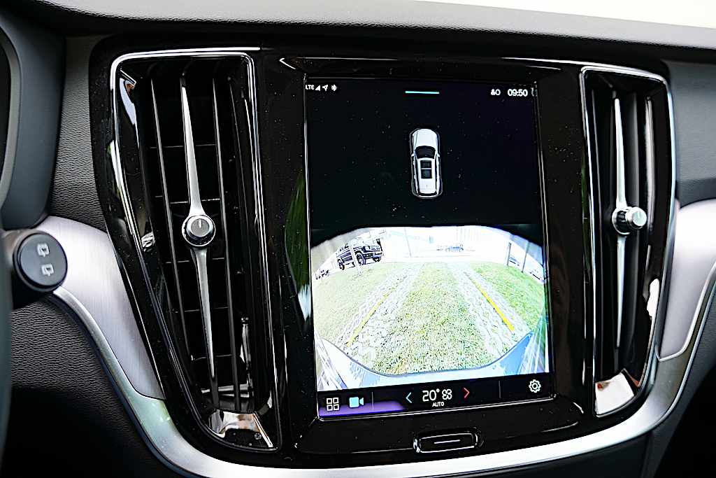 volvo-v60-recharge-2-0-t6-phev-2024-gasolina-1969cc