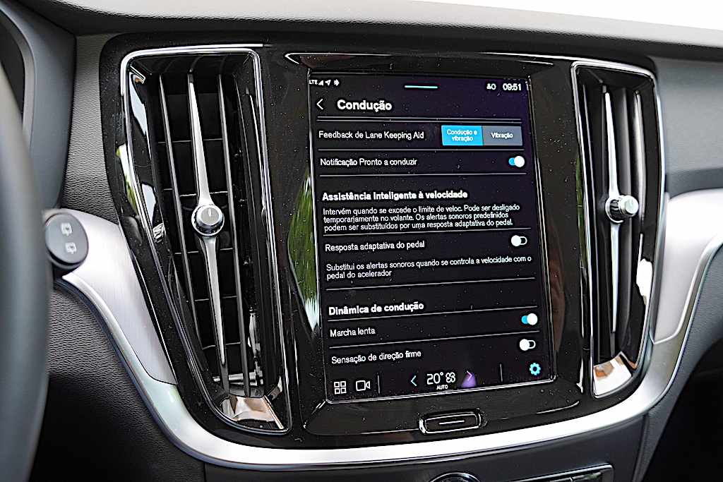 volvo-v60-recharge-2-0-t6-phev-2024-gasolina-1969cc