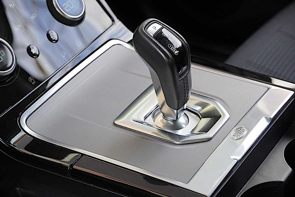 land-rover-range-rover-evoque-2019-diesel-1999cc