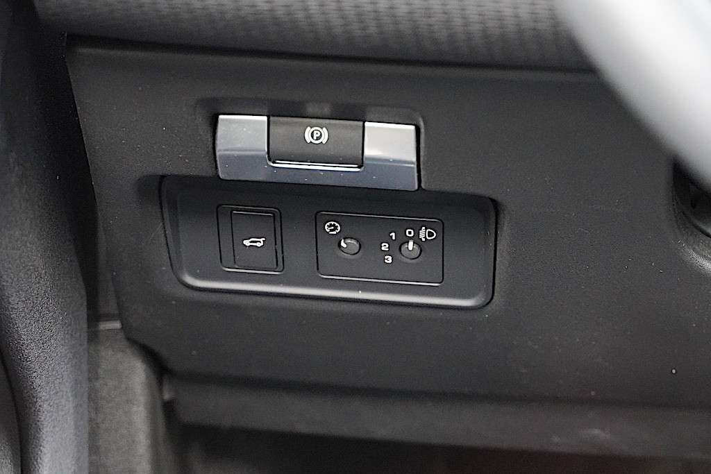 land-rover-range-rover-evoque-2019-diesel-1999cc