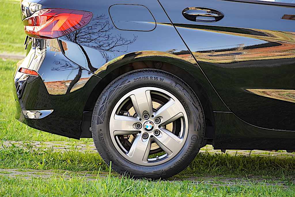 bmw-serie-1-116d-2021-diesel-1496cc