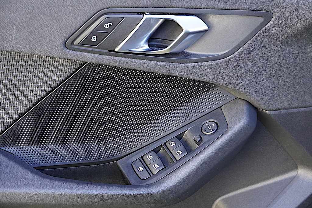 bmw-serie-1-116d-2021-diesel-1496cc