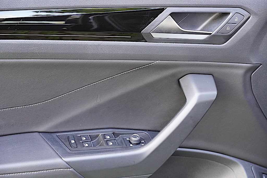 volkswagen-t-roc-2-0-tdi-2024-diesel-1968cc