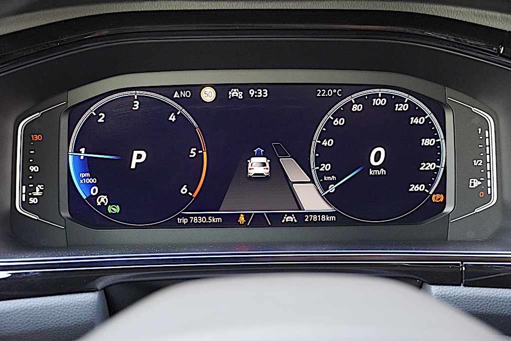 volkswagen-t-roc-2-0-tdi-2024-diesel-1968cc