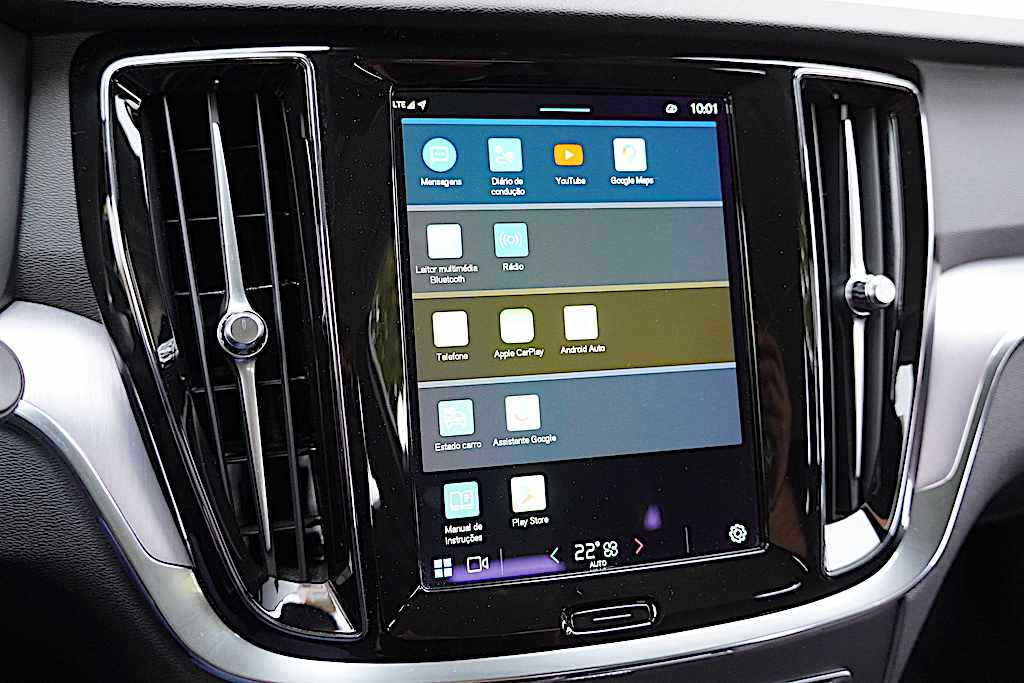 volvo-v60-recharge-2-0-t6-phev-2024-gasolina-1969cc