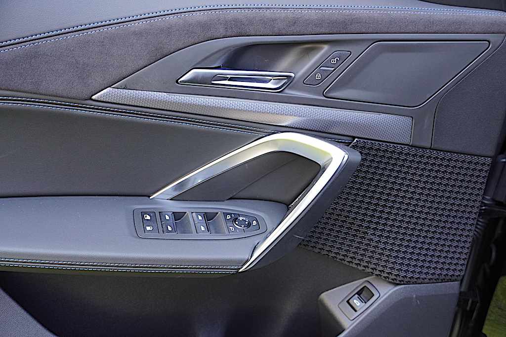 bmw-x1-xdrive25e-2026-gasolina-1499cc