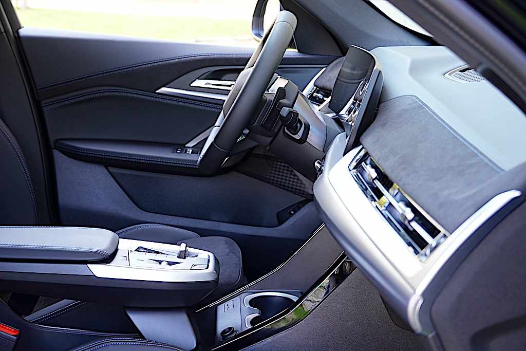 bmw-x1-xdrive25e-2026-gasolina-1499cc
