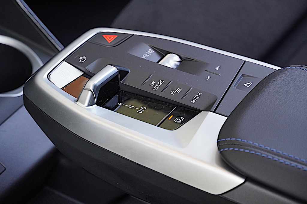 bmw-x1-xdrive25e-2026-gasolina-1499cc