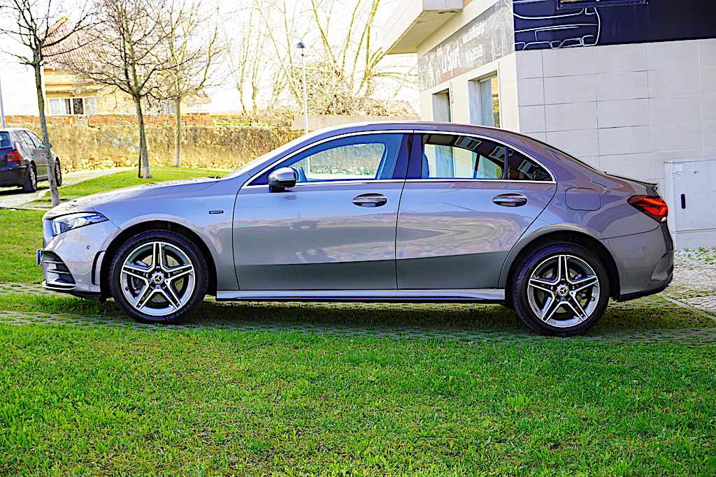 mercedes-benz-classe-a-a-250-e-2020-gasolina-1332cc