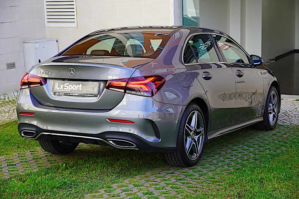 mercedes-benz-classe-a-a-250-e-2020-gasolina-1332cc