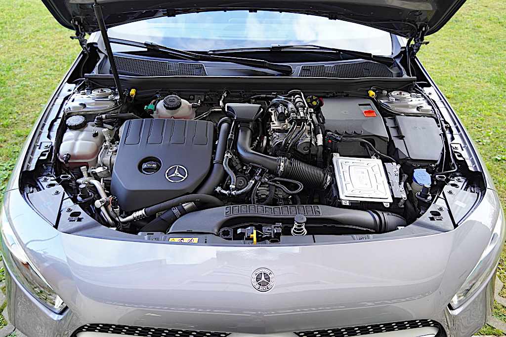 mercedes-benz-classe-a-a-250-e-2020-gasolina-1332cc