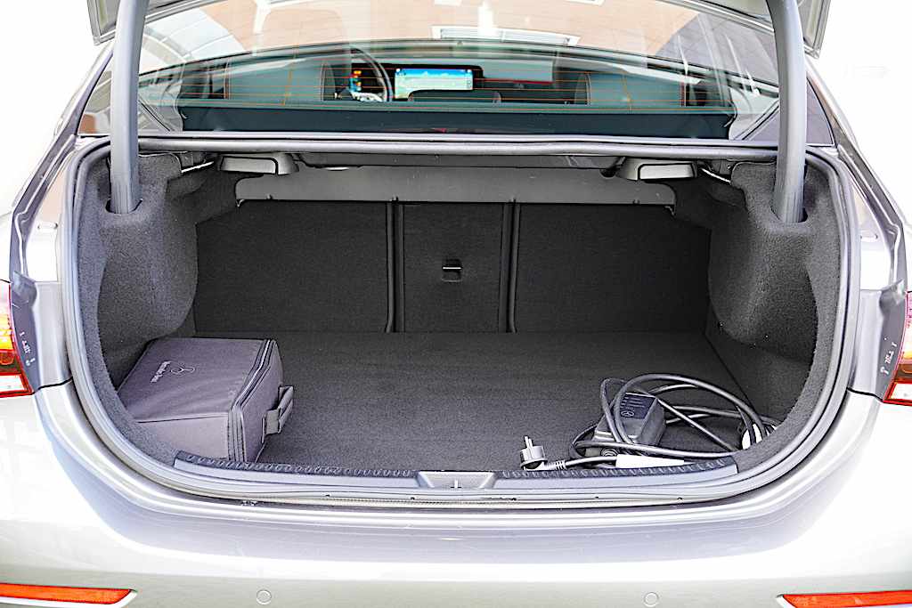 mercedes-benz-classe-a-a-250-e-2020-gasolina-1332cc