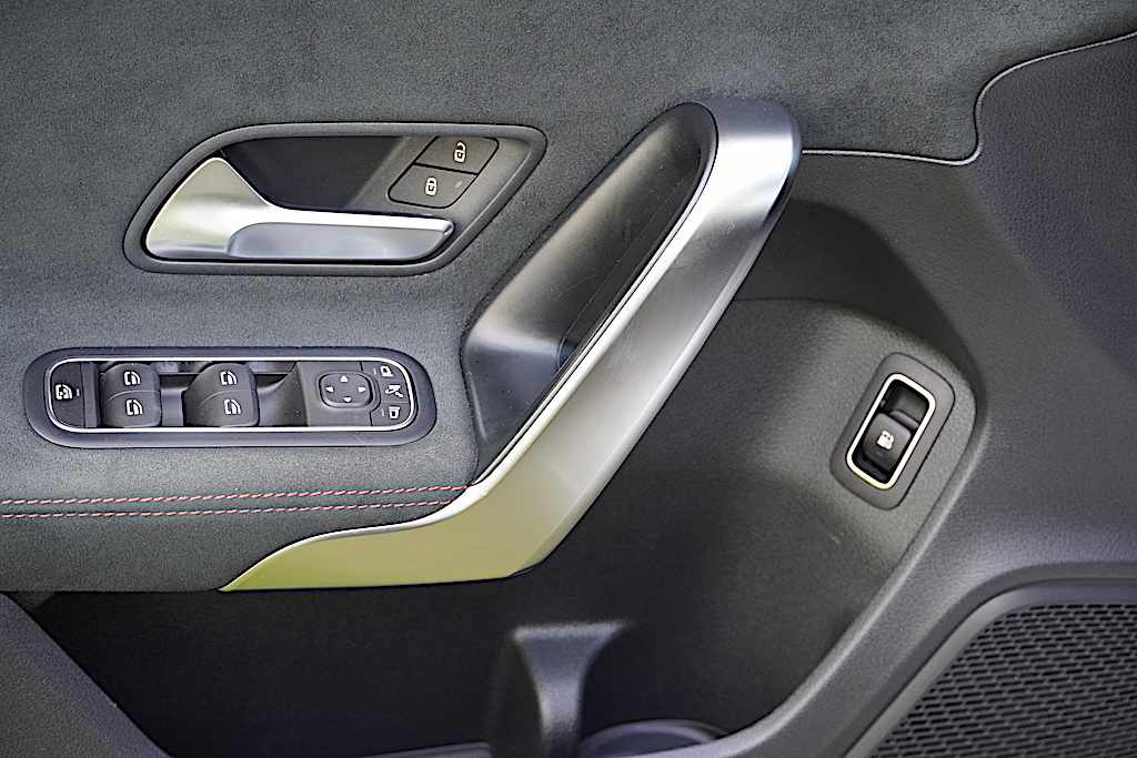 mercedes-benz-classe-a-a-250-e-2020-gasolina-1332cc