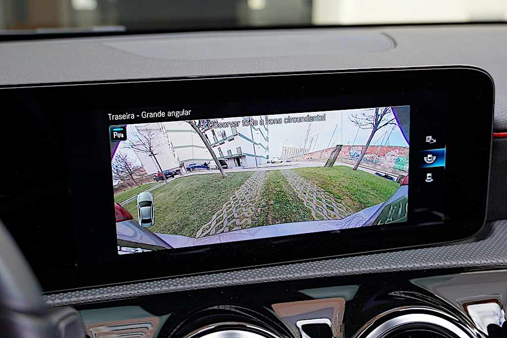mercedes-benz-classe-a-a-250-e-2020-gasolina-1332cc