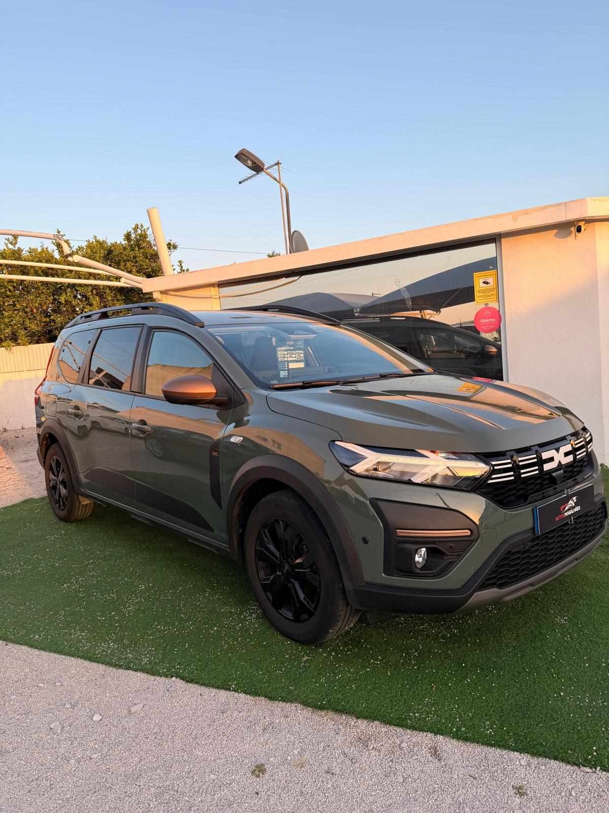 dacia-jogger-1-0-tce-2025-gasolina-999cc