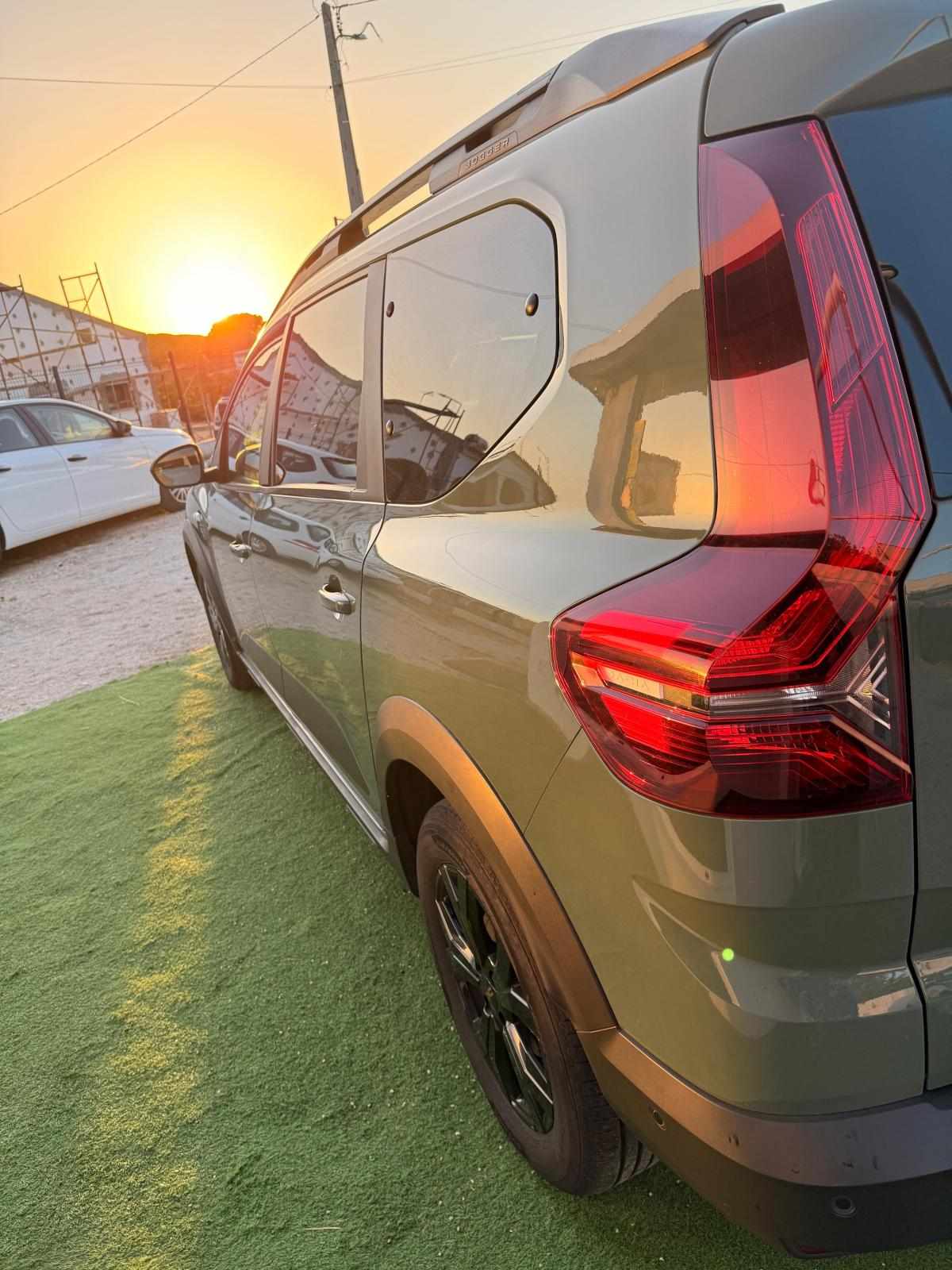dacia-jogger-1-0-tce-2025-gasolina-999cc