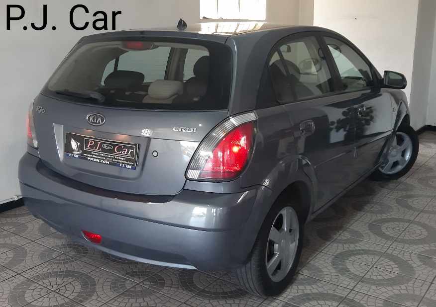 kia-rio-1-5-110cv-2005-diesel-1493cc