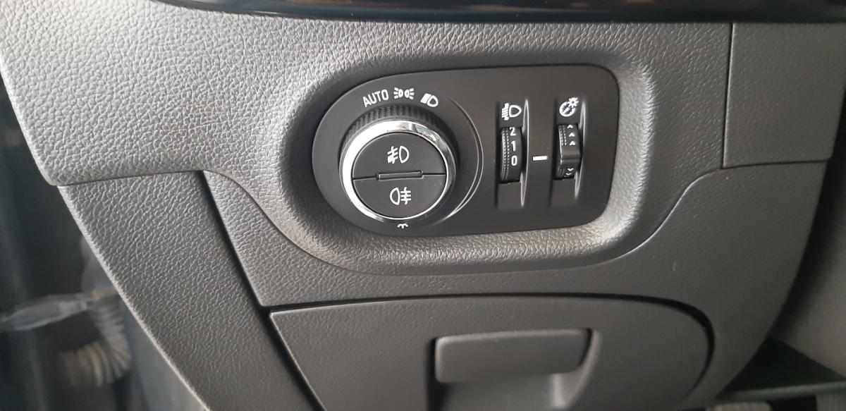 opel-astra-1-6-cdti-2016-diesel-1598cc