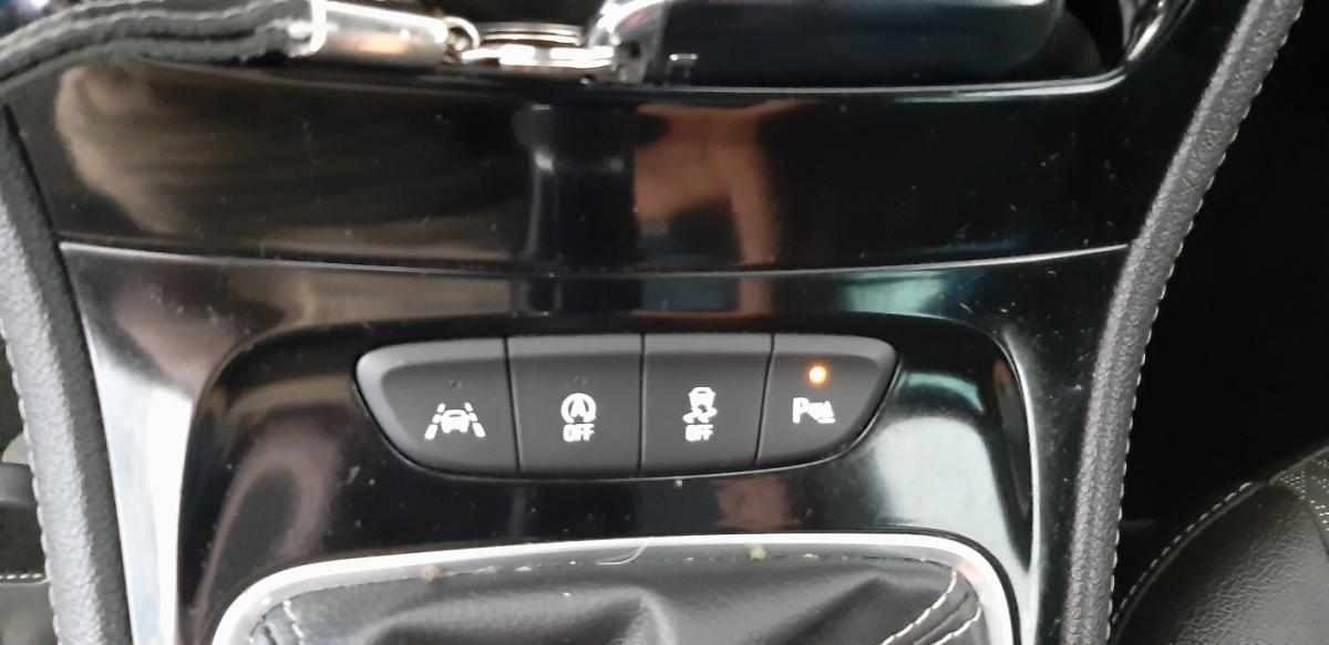 opel-astra-1-6-cdti-2016-diesel-1598cc