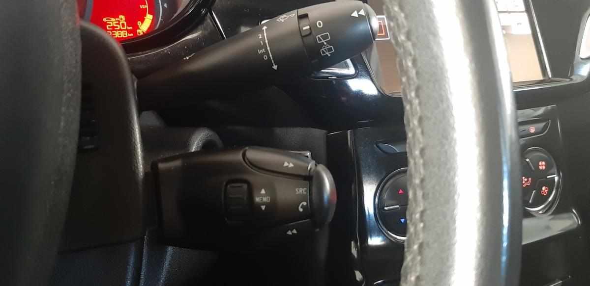 citroen-c3-1-2-vti-2015-gasolina-1199cc