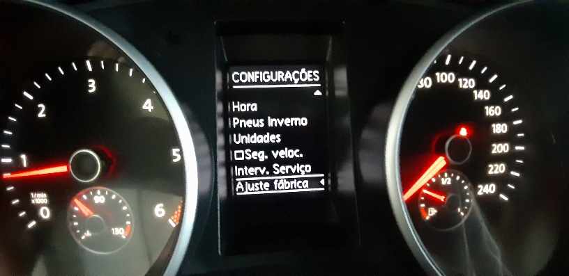 volkswagen-golf-1-6-tdi-2011-diesel-1598cc