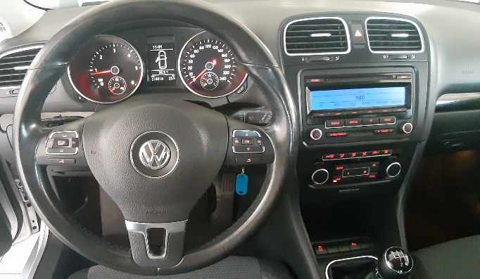 volkswagen-golf-1-6-tdi-2011-diesel-1598cc