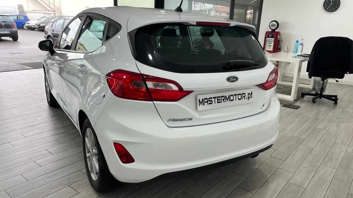 ford-fiesta-2018-gasolina-1084cc