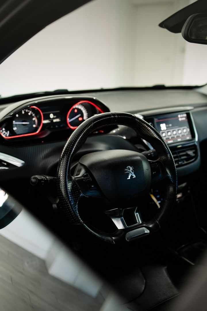 peugeot-2008-2018-diesel-1600cc