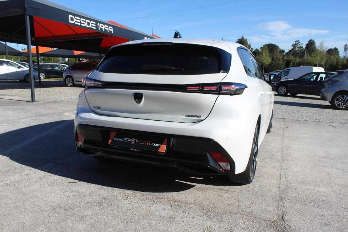 peugeot-308-1-6-hybrid-2022-gasolina-1598cc