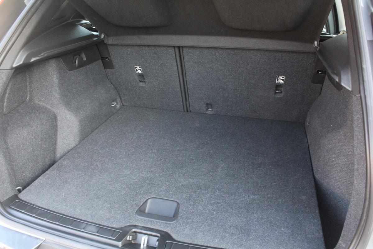 volvo-xc40-1-5-t3-2019-gasolina-1477cc