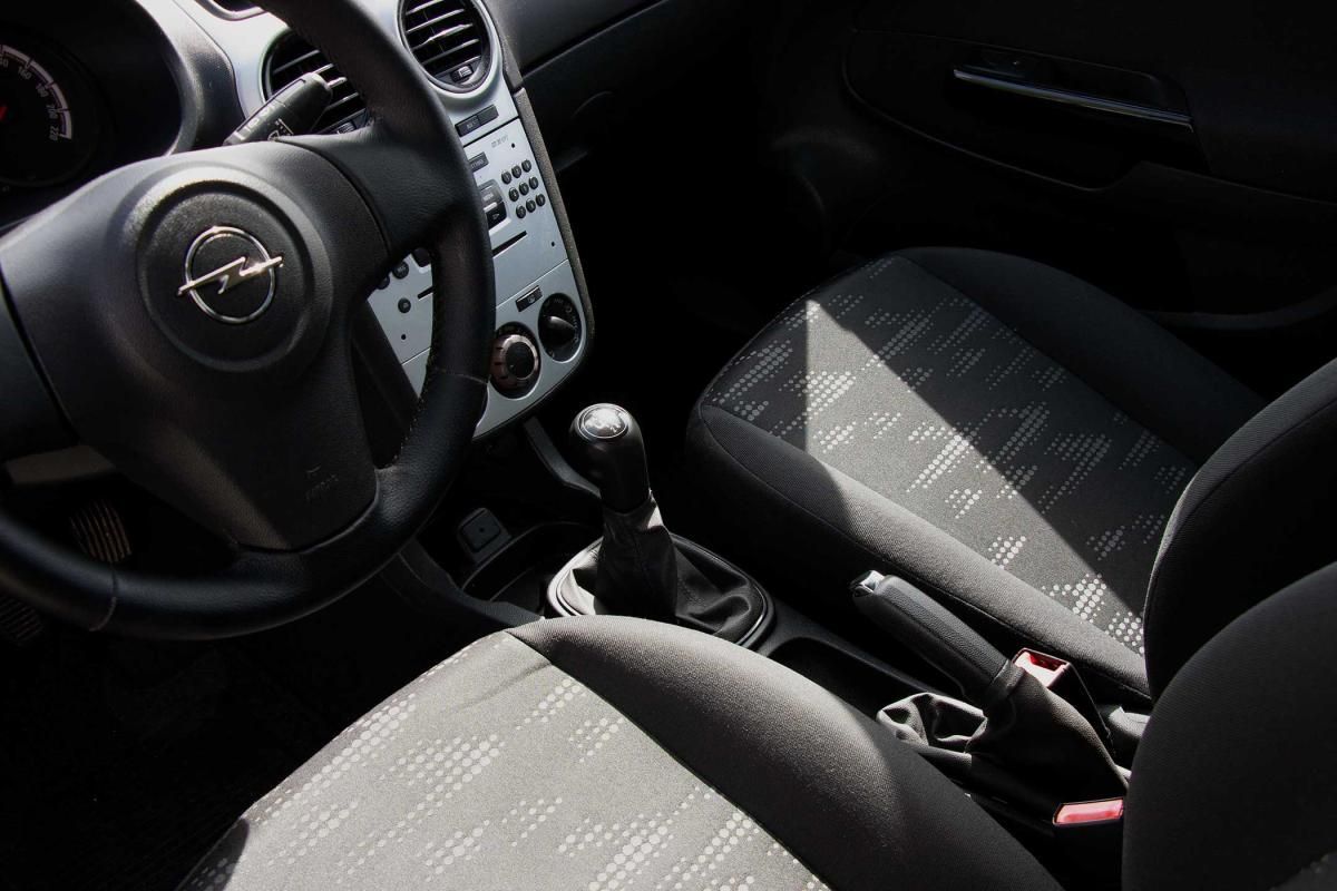 opel-corsa-2014-diesel-1248cc