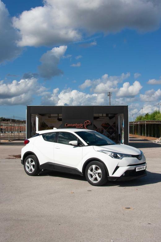 toyota-c-hr-2019-hibrido-a-gasolina-1798cc