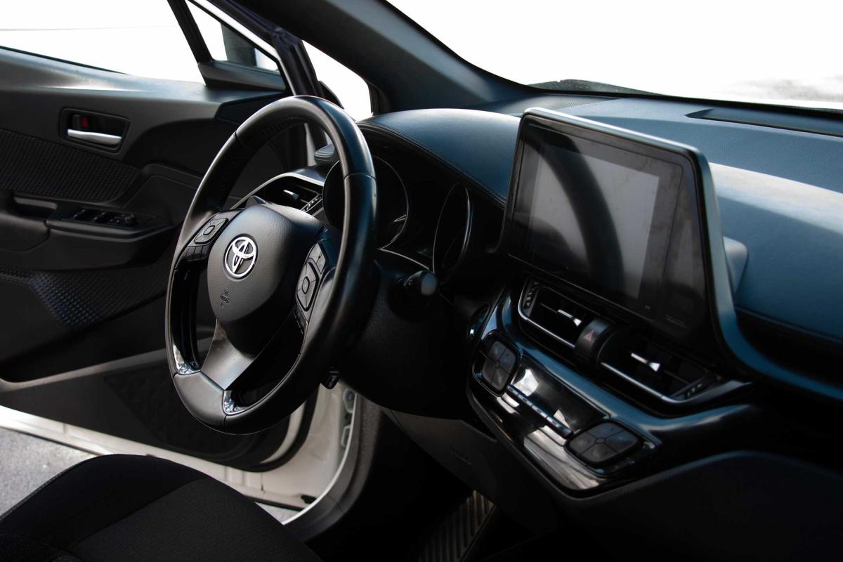 toyota-c-hr-2019-hibrido-a-gasolina-1798cc