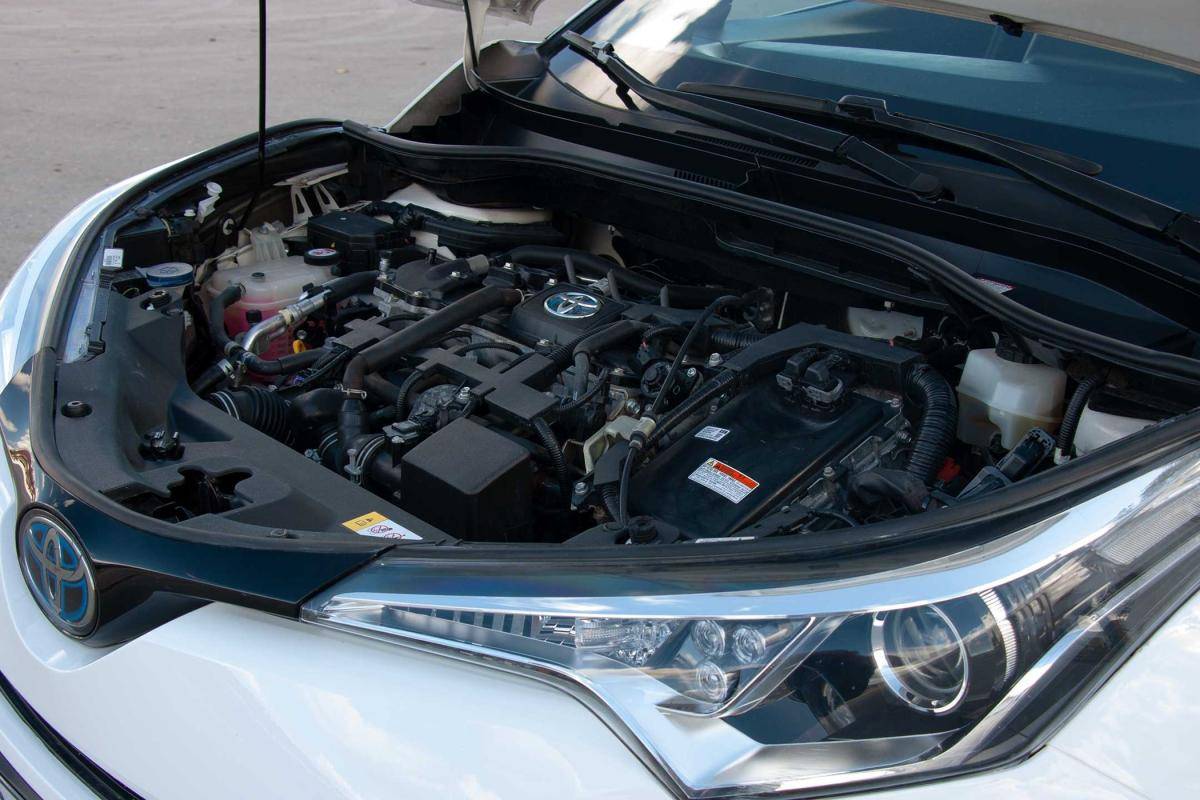 toyota-c-hr-2019-hibrido-a-gasolina-1798cc