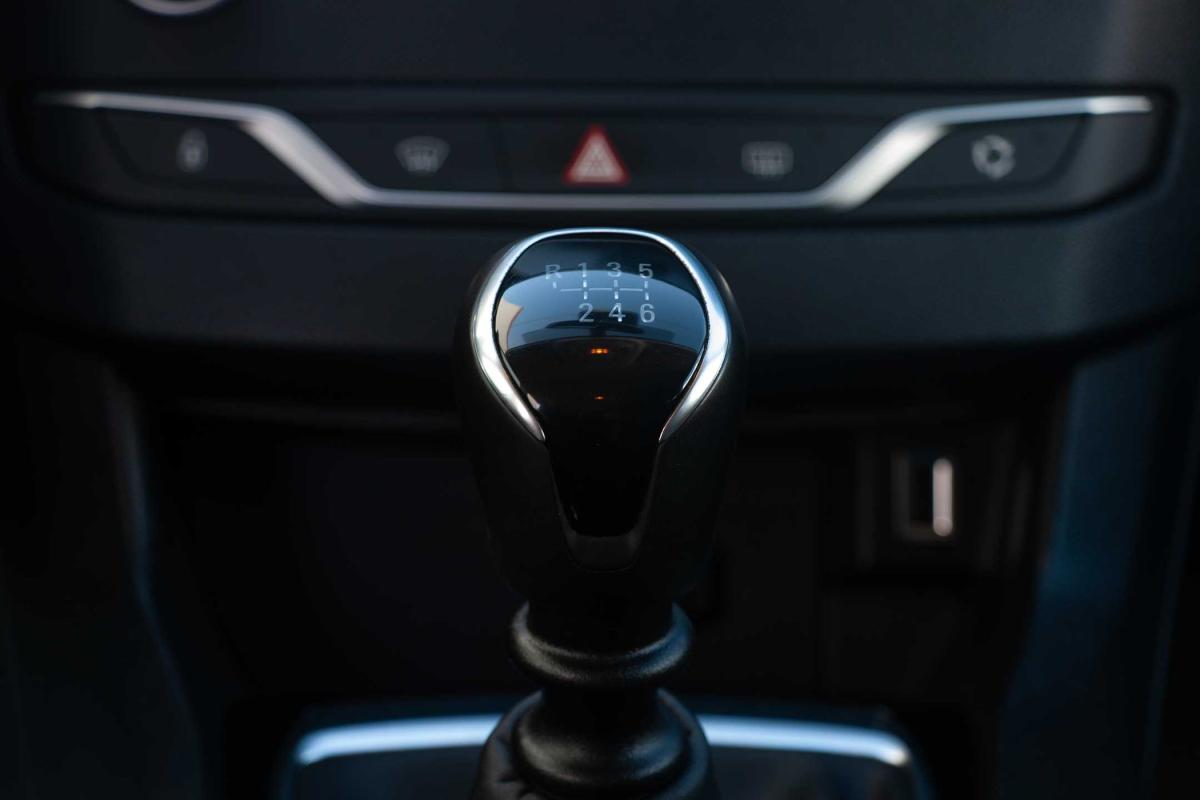 peugeot-308-sw-2020-diesel-1499cc