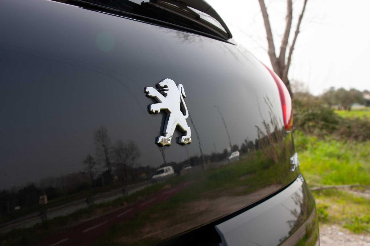 peugeot-3008-2012-diesel-1560cc